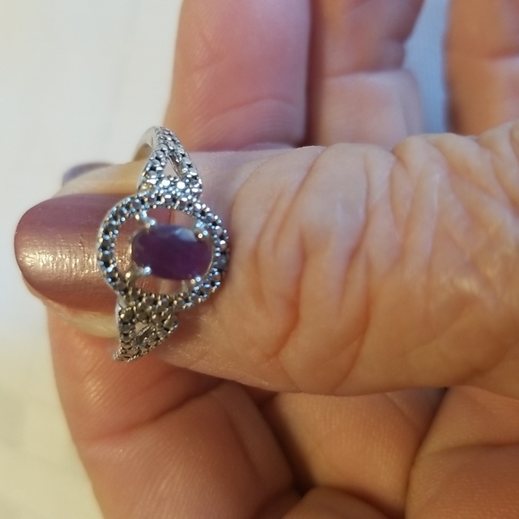 💥RUBY RING 4mm x 6mm  Sz 6, 925 SS, off sale - Picture 5 of 6